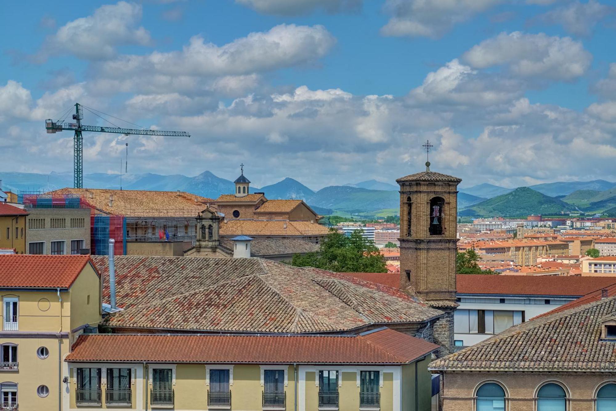 Atalaya Sobre El Casco Antiguo By Clabao Apartman Pamplona Kültér fotó