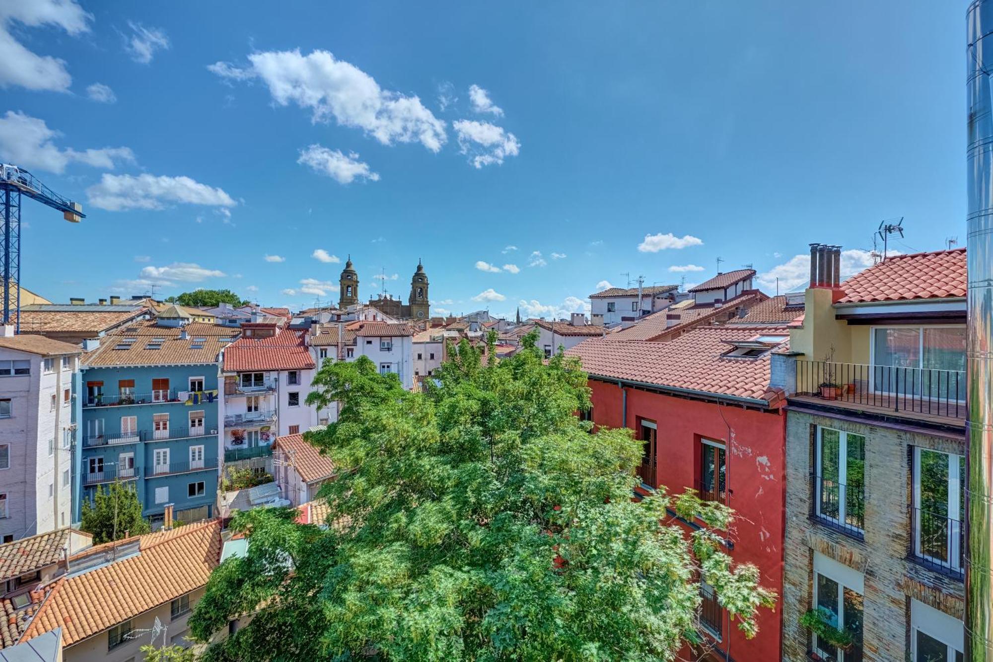 Atalaya Sobre El Casco Antiguo By Clabao Apartman Pamplona Kültér fotó